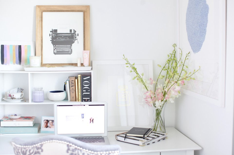 home office essentials, blog talk, blogging, desk styling tips